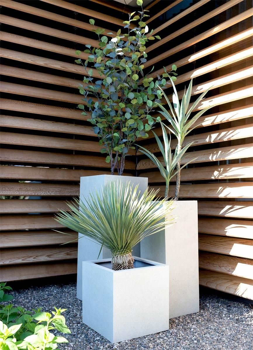 Eleganter Pflanzen-Topf Fabien mit Wasserabfluss